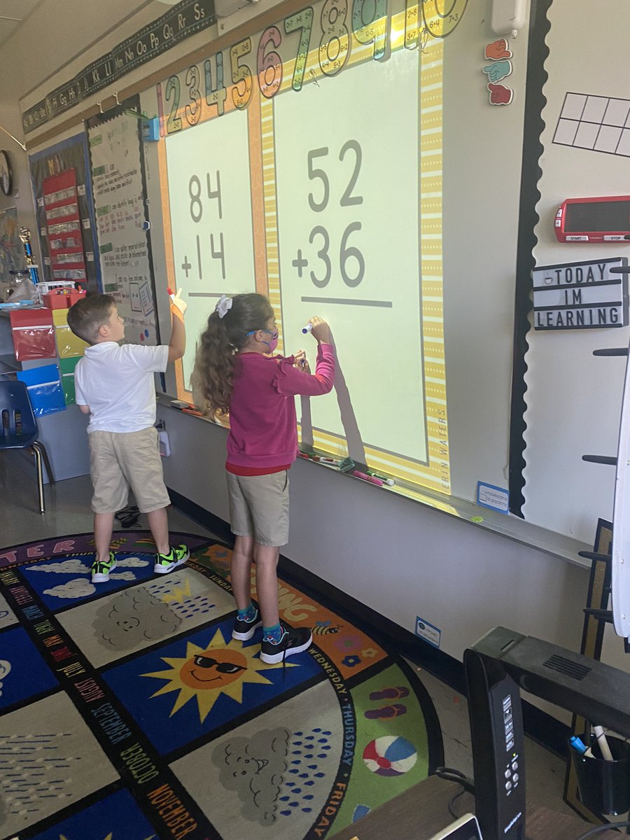 Cass_Francois's tweet photo. A little knockout fun reviewing adding multiples of ten! @CannellaElem #teacherdiaries #confessionsofafirstgradeteacher
#SOAR #comets #cannellacomets #firstgradediaries #strongertogether https://t.co/OIffiiYiA8