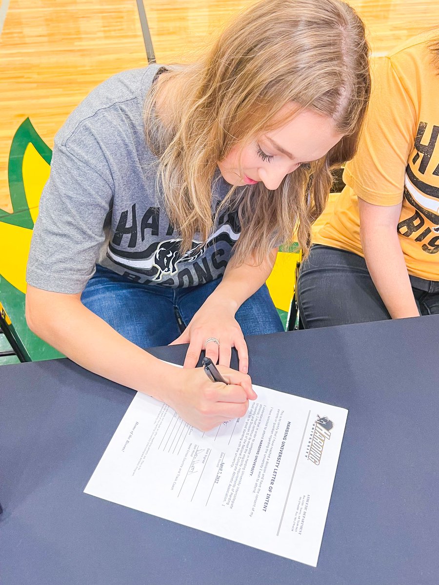 LadyCatTrack's tweet photo. Senior, @Bailey_Watson02 will be heading off to Harding University next fall to continue her track career! Such a deserving student-athlete! We can’t wait to see what you accomplish at the next level, Bailey! @BenbrookBobcats @FWISDAthletics @CoachAtlas1 @AD_DrLisa @BenbrookMHS https://t.co/hwbUyoZ9rL