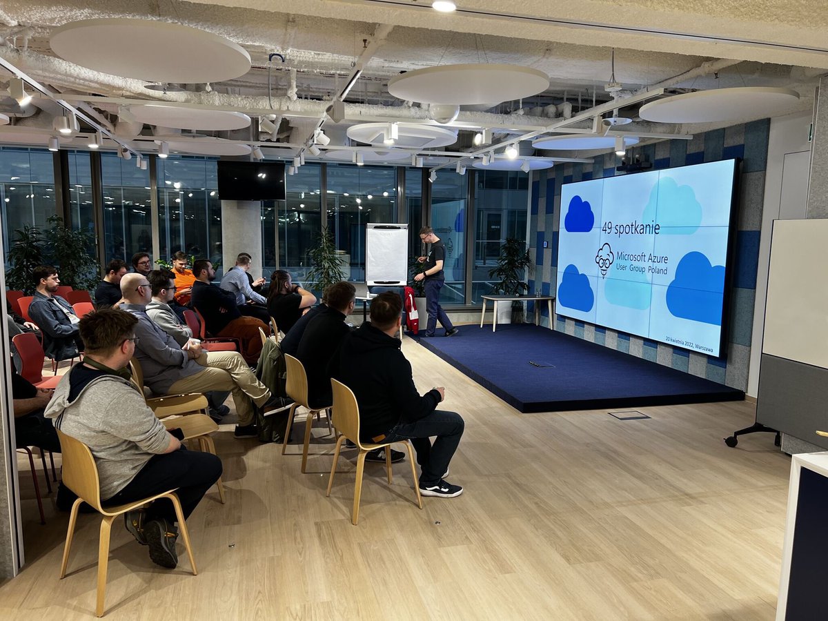 Emil Wasilewski tweet media