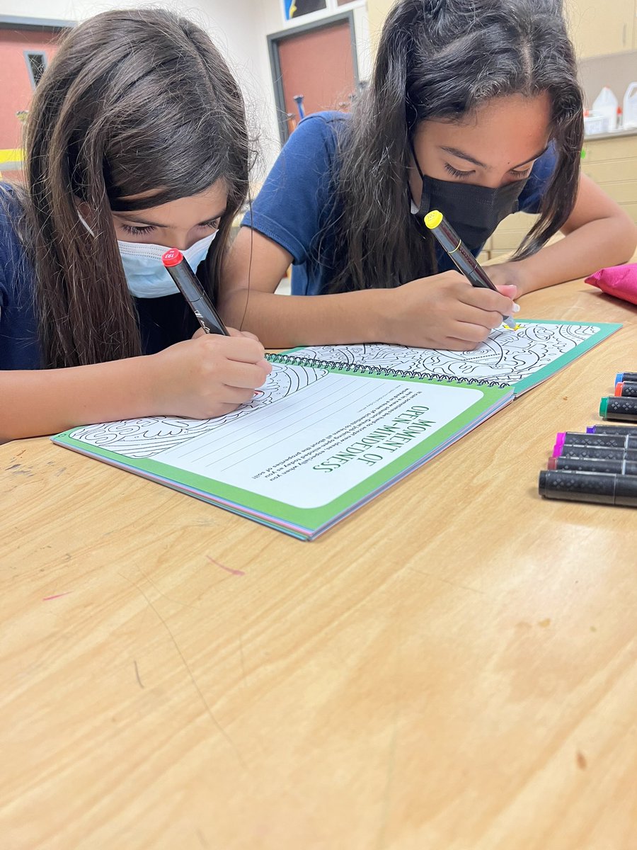 Horn STEM Academy Alief ISD tweet media