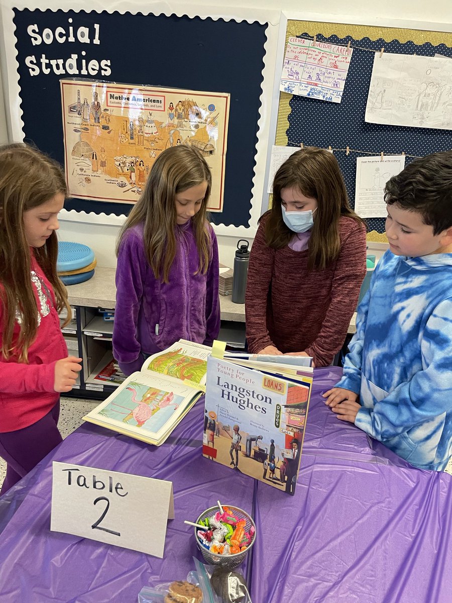 PezzellaMelinda's tweet photo. Poetry Tasting in Language Arts! Read-Discuss-Rotate-Repeat. #Tableof4 @TrantwoodES @HasherLori @Lewis2Karen https://t.co/9qQKTB7mu1
