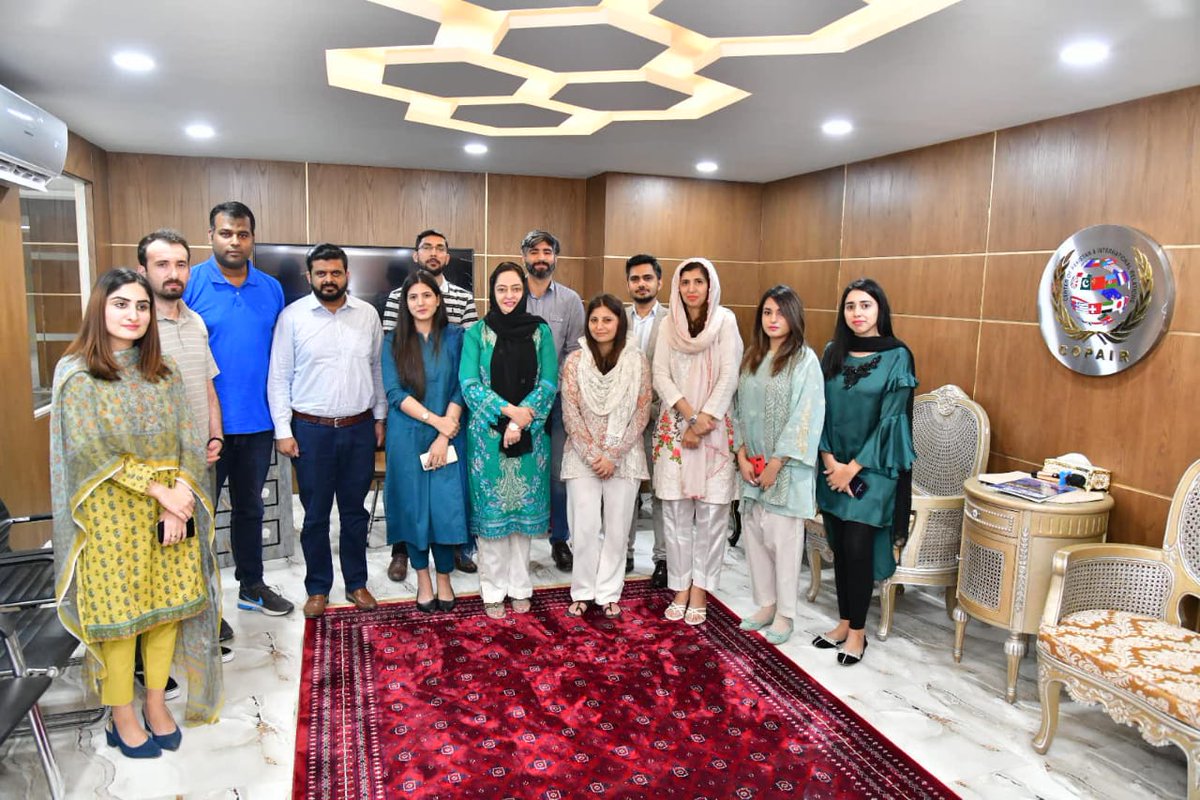 Asian_Telegraph's tweet photo. Young LIS &amp; Iftaar hosted by @COPAIROfficial, seeks youth's contribution to narrative building, #YOUTH &amp; #WomenEmpowerment  &amp;  promtn  of tourism industry in Pak
@AmnaAwanAMGroup
@Muh_Taimur_Khan @rahatiqbal4 @HarrisMalik00  @hussainKashifGB  @RiazKhokhar https://t.co/OxmmNY7sbd