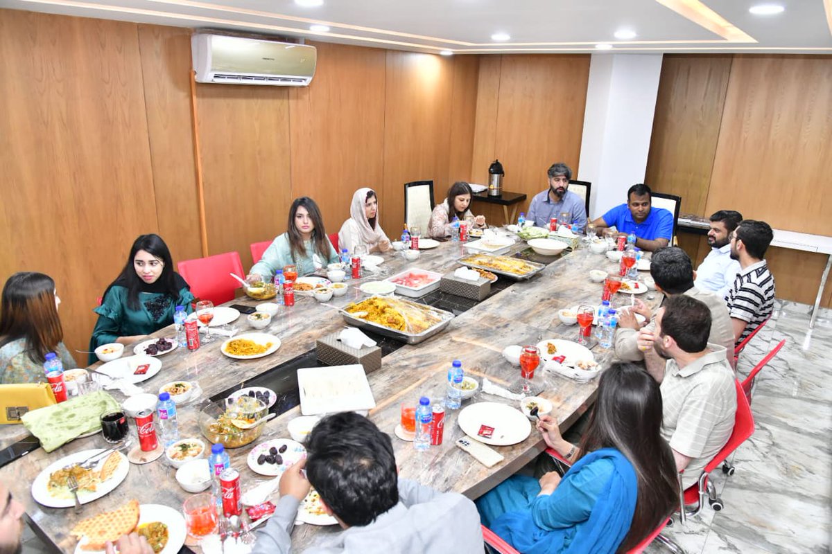 Asian_Telegraph's tweet photo. Young LIS &amp; Iftaar hosted by @COPAIROfficial, seeks youth's contribution to narrative building, #YOUTH &amp; #WomenEmpowerment  &amp;  promtn  of tourism industry in Pak
@AmnaAwanAMGroup
@Muh_Taimur_Khan @rahatiqbal4 @HarrisMalik00  @hussainKashifGB  @RiazKhokhar https://t.co/OxmmNY7sbd