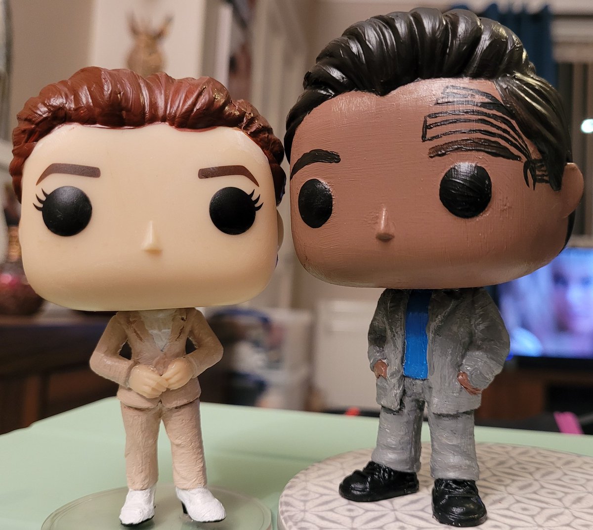 Julie74656's tweet photo. #StarTrek #StarTrekVoyager #CustomFunkoPops
Captain Kathryn Janeway and Commander Chakotay back in 1996 in the episodes Future's End. https://t.co/JcQVqmCumh