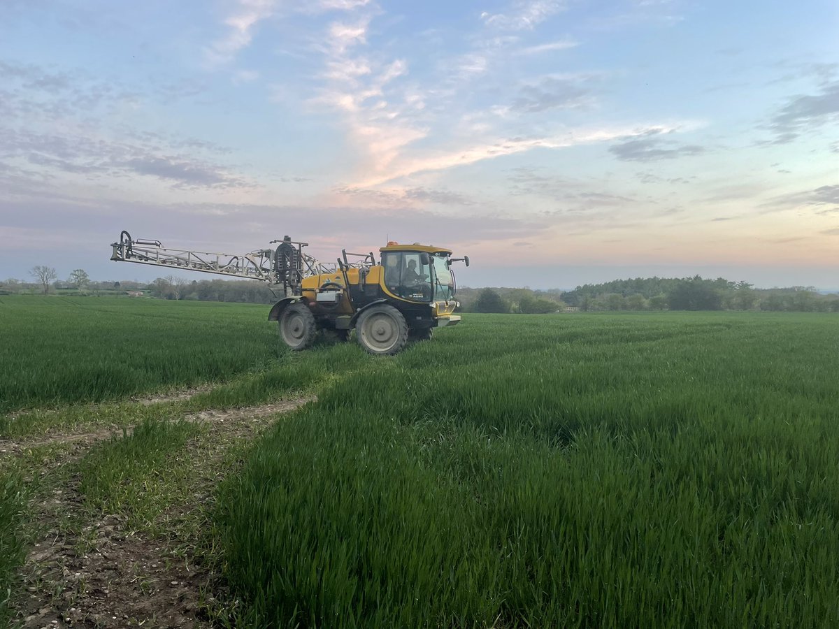 mark_rowbottom's tweet image. Another break down, up and running again 👍