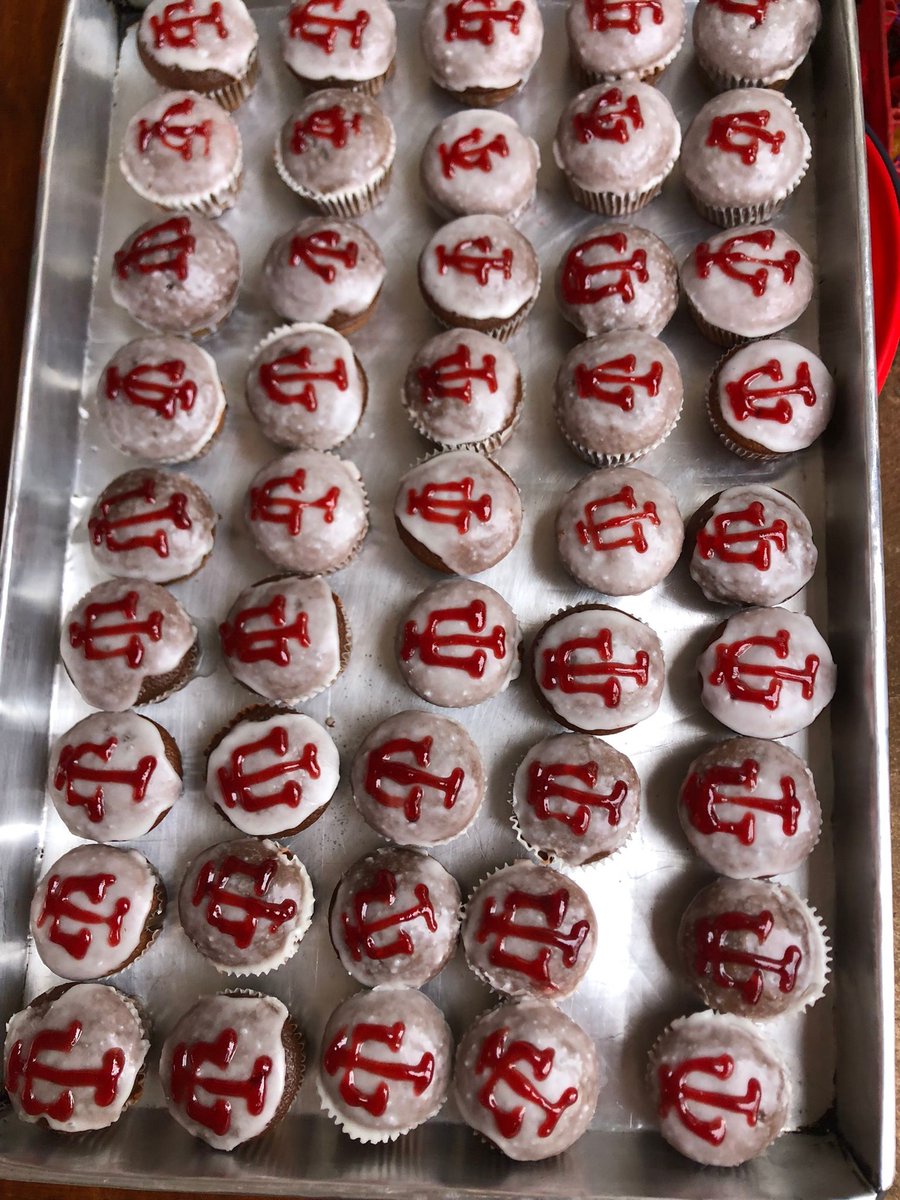 IUGlobalHealth's tweet photo. IU cupcakes, the IU fight song, Hoosier hoops and even a "red" blood drive for the local hospital celebrated all of the great work that @IndianaUniv does with partners in Kenya around the world. https://t.co/Sei4OyHreF