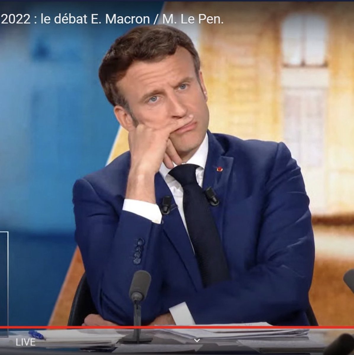 tamiooka's tweet photo. Si Arrogant était une personne
#debatmacronlepen https://t.co/Df4mYm9Q7U