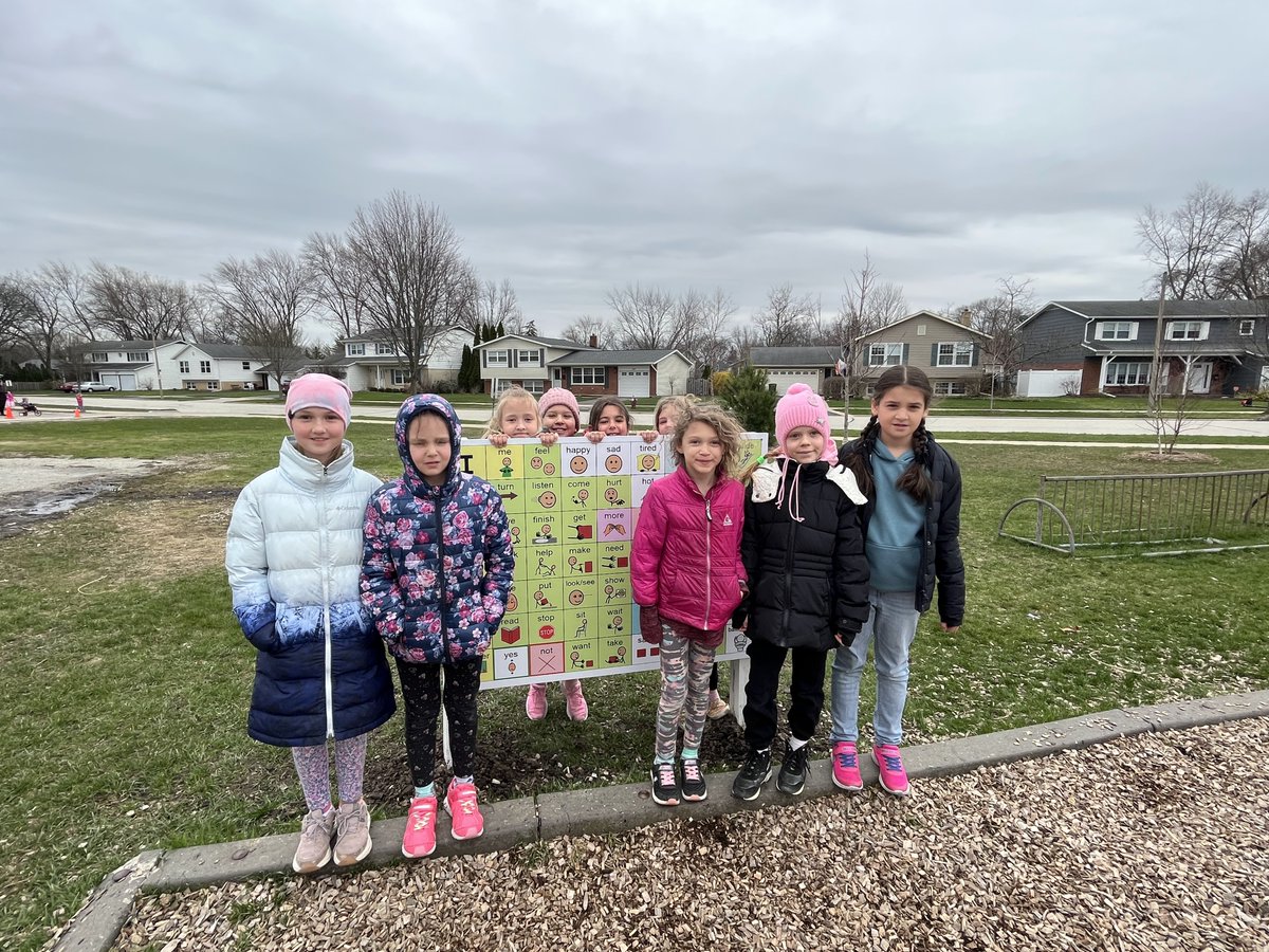 ccsd21poe's tweet photo. Poe Panthers LOVE the new communication board that was installed on our playground last week. Thank you Poe PTO for making sure all our students feel welcomed and included. #21learns #look4thegood #silverlinings https://t.co/k9TukNyd5e