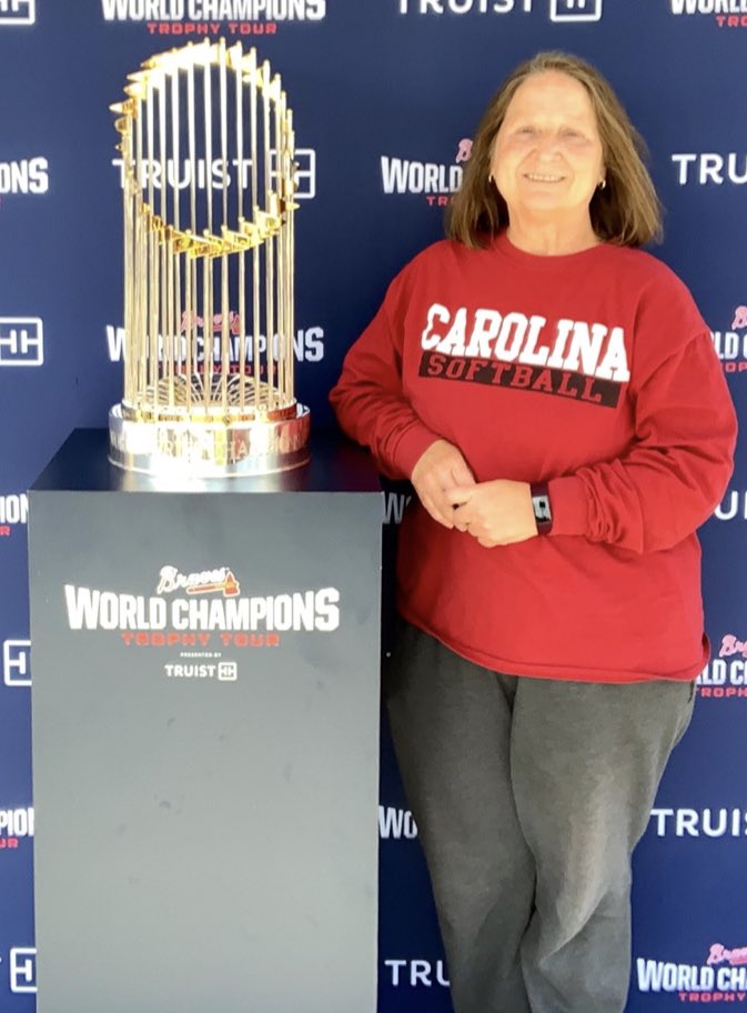 pomfretlivin's tweet photo. Checking out the #bravestrophytour at #beckhamfield , oh, and #gamecocksoftball vs Furman #worldchampions #softballrules https://t.co/7phtF7hfE0