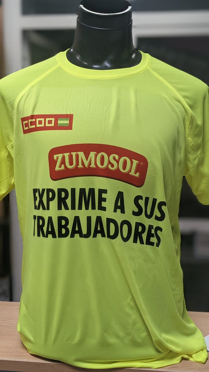 Trab_Zumosol's tweet photo. Esto es un triste resumen de nuestros 122 días de encierro de ZUMOSOL.
@zumosolespana paga ya!!!

@JuanMa_Moreno @sanchezcastejon @Yolanda_Diaz_ @MarotoReyes @LuisPlanas @jperezrey alguno podéis poner medios para evitarlo y lo sabéis, parad esta injusticia.Seguid cuenta y RT https://t.co/acNAbFAbDk