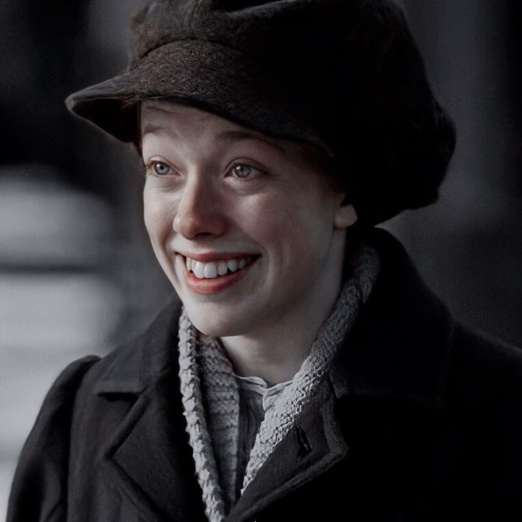 thatmentallyill's tweet photo. Short-haired Anne Shirley-Cuthbert
Anne with an E (2017-2019) https://t.co/PmUxk2vmTf