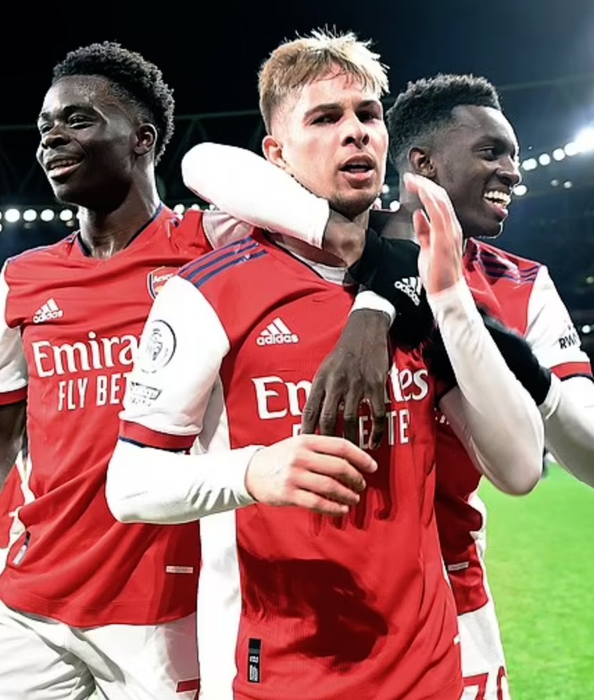 sportbible's tweet photo. Goals for Eddie Nketiah, Bukayo Saka and Emile Smith Rowe 🔥

The Hale End boys running riot 😍 https://t.co/69tntU7TSS