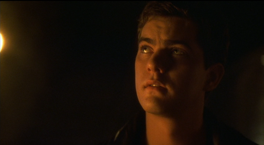 bestofjjackson's tweet photo. This is my favorite genre of pictures. Josh with a reddish yellow hue shining on his face! 💖💖
#JoshuaJackson #Fringe #shadowsinthesun #theskulls https://t.co/EpuivCopip