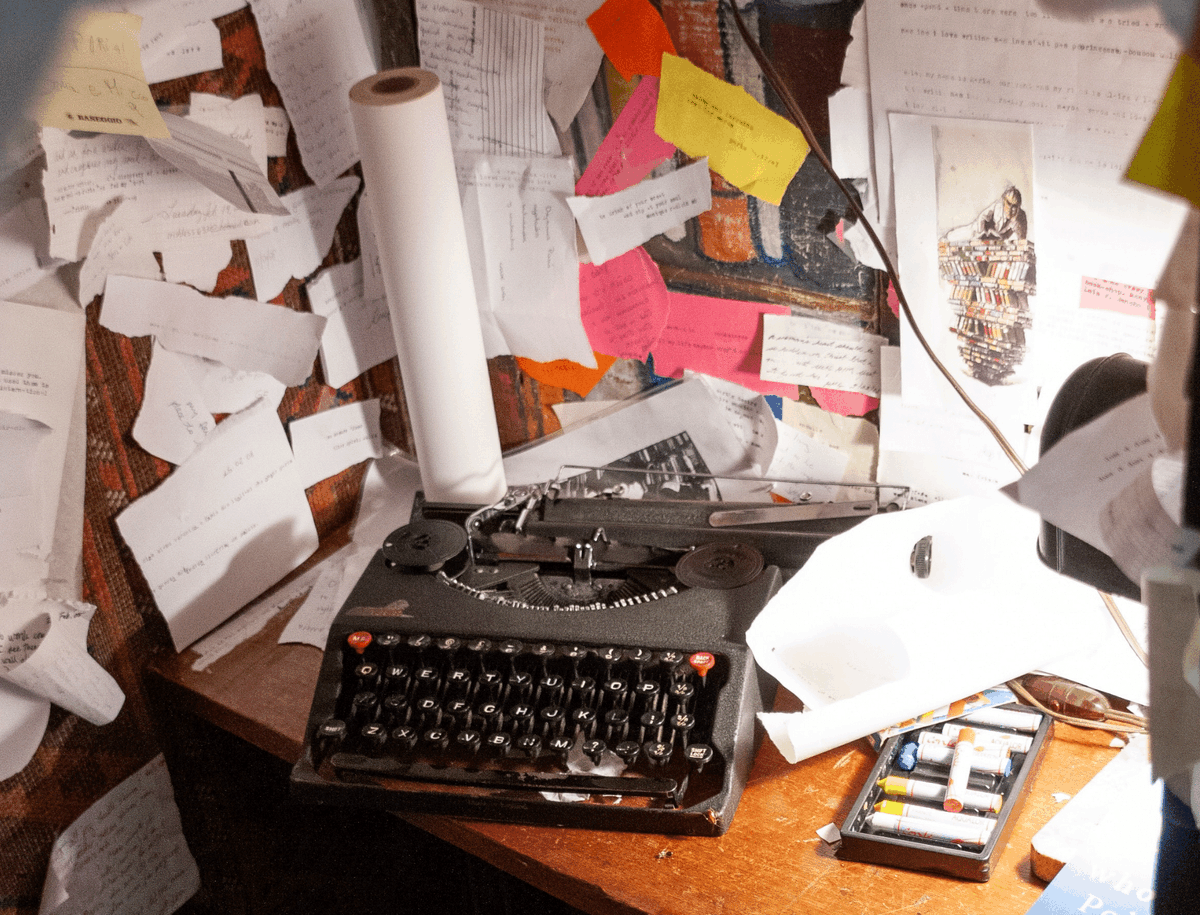 In our latest blog post we share four surprise self–publishing book costs to be aware of as you embark on your publishing journey. Read more here: publishyourpurpose.com/blog/self-publ…

#bookpublishing #bookpublishers #publishyourpurpose #publishingcosts