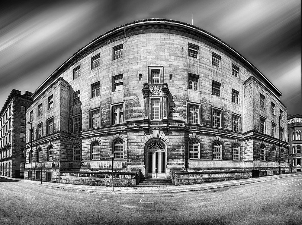 Love Bootle street police station. Hope Gary Neville's plans respect the ascetic of this 1930s building.  Heres my black and white shot of this beautiful piece of #Manchester architecture.
<a href="/ManCityCouncil/">Manchester City Council</a> <a href="/ManchesterEve4/">ManchesterEveningNews🇰🇪</a> <a href="/mcr_central/">Manchester Central</a> <a href="/ProperMCR/">Proper Manchester</a>  <a href="/MCRLifeUK/">Manchester Life</a> <a href="/GaryNeviIIe2/">Gary Neville</a>