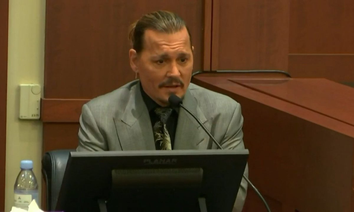 DlORDEPP's tweet photo. “I’ve lost everything. No matter the outcome of this trial, I’ve already lost. I lost when these allegations were made cause they will stay with me forever. My life is ruined forever” Johnny Depp 
#JusticeForJohnnyDepp https://t.co/HSMkGH6Lxu