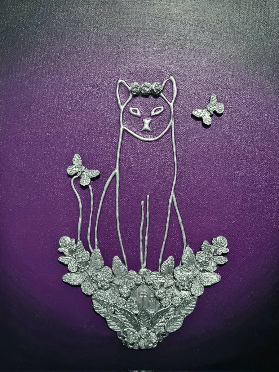 RubenAltArt's tweet photo. I wanted to pay #tribute to our lost #pets , depicting them in a never ending garden, with a little door they can use to visit us ❤

#cats #RubenArt #mixedmedia #talentbeyondchallenges @ConsciousCrafty #amethyst #rosequartz https://t.co/8Xe2VpOVRI