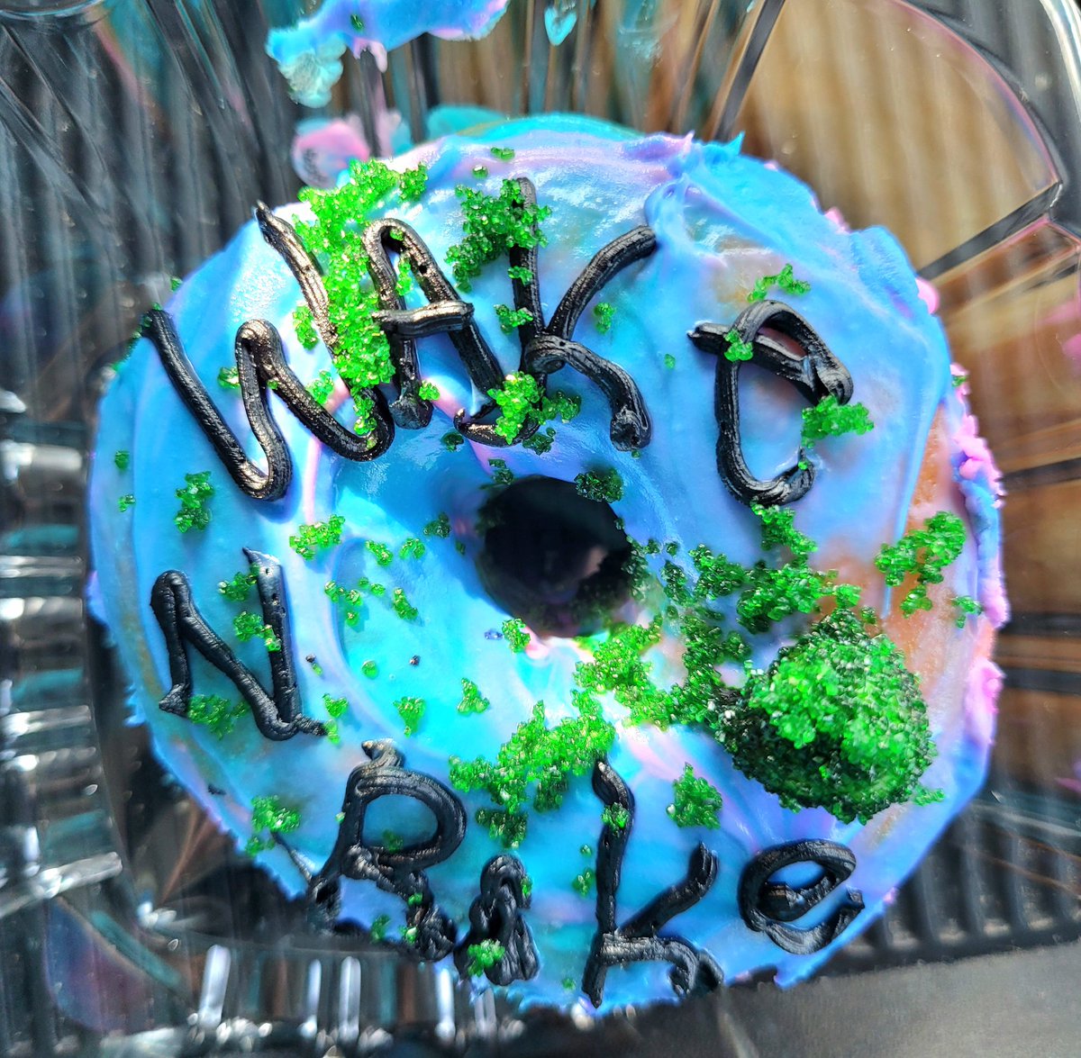 ThatIrieVibe's tweet photo. Found some awesome munchies for 420! 🍩 #420day #munchies #Mmemberville https://t.co/DGCit8SB9R