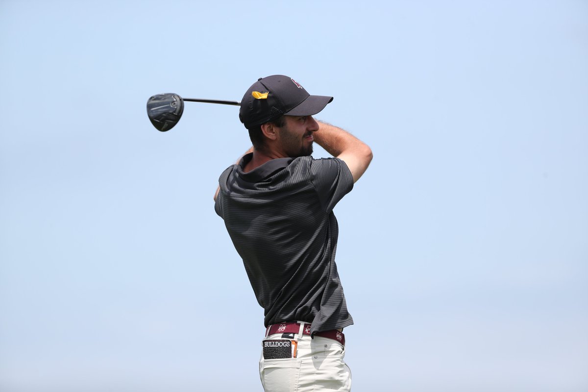 Dawgs during Day 1 at St. Simons Island 😎

#HailState🐶