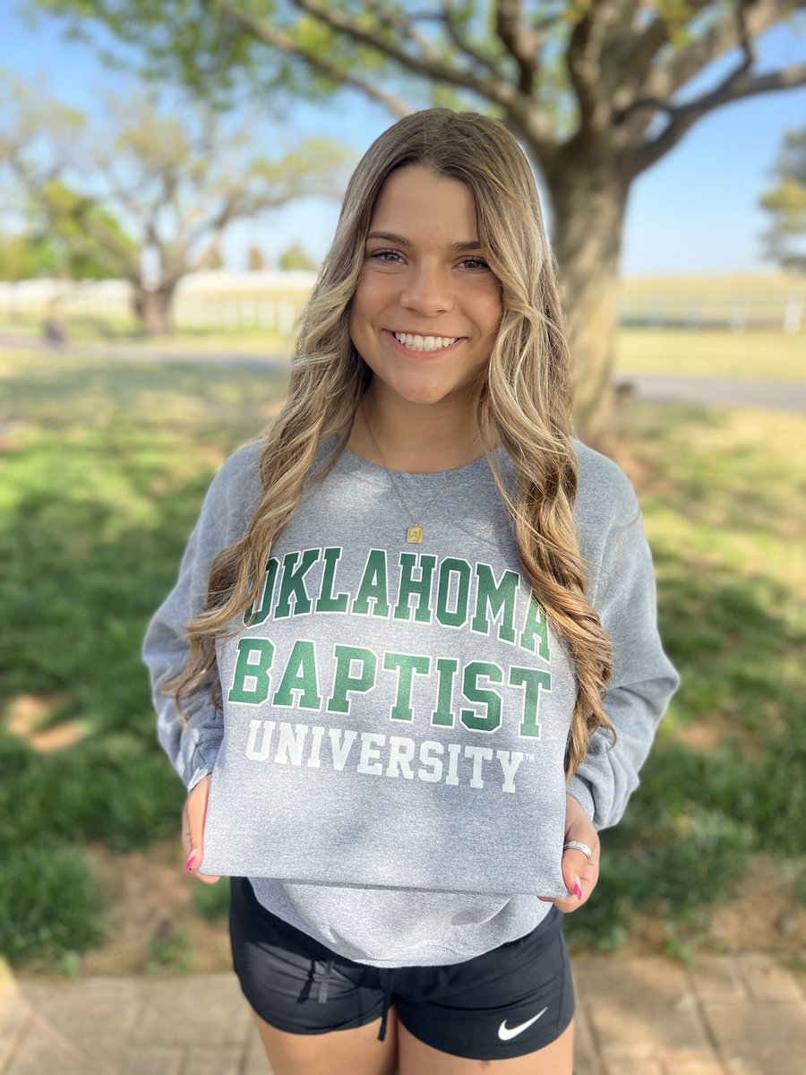 abordwine8's tweet photo. i am extremely excited to announce that i have decided to further my athletic and academic career at Oklahoma Baptist University! i am so thankful for all my coaches, teammates, and family to get me here! all the glory goes to God! go bisons!💚🦬 @OBU_Softball @Coach_Maples https://t.co/Ts0upxvOHm