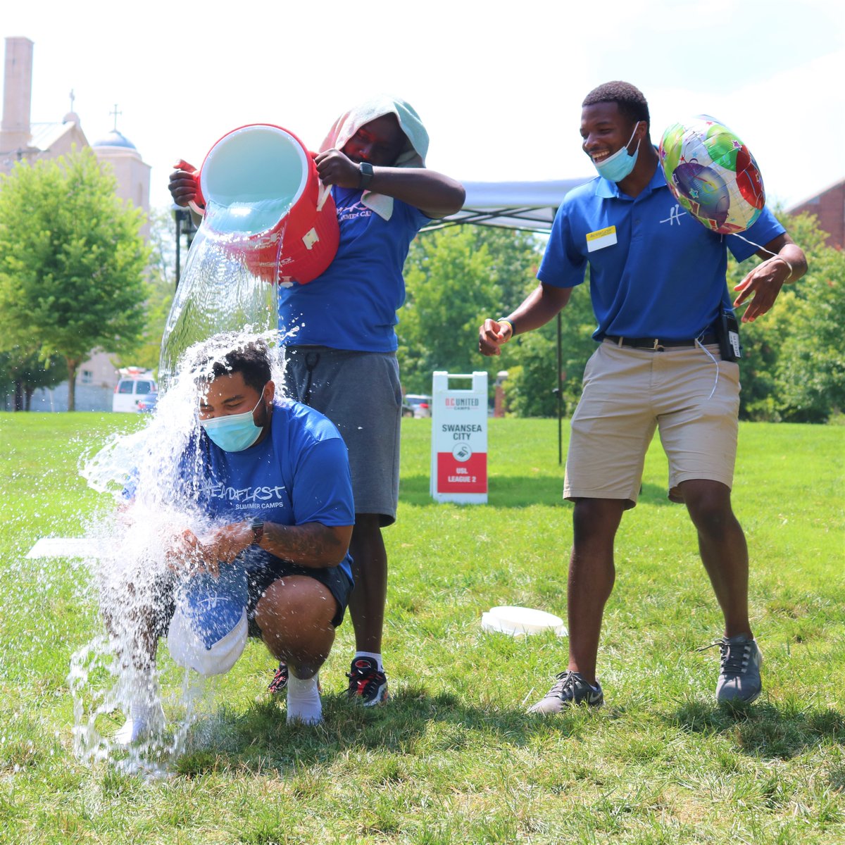 HeadfirstCamps's tweet image. Who wouldn’t want to be a part of this? Join our team this summer! Link in bio. #summerjob #earlychildhoodeducation #earlychildhooddevelopment #socialemotionallearning #inspiration #learningthroughplay #powerofplay #inspiringkids #summerfun #summercamp