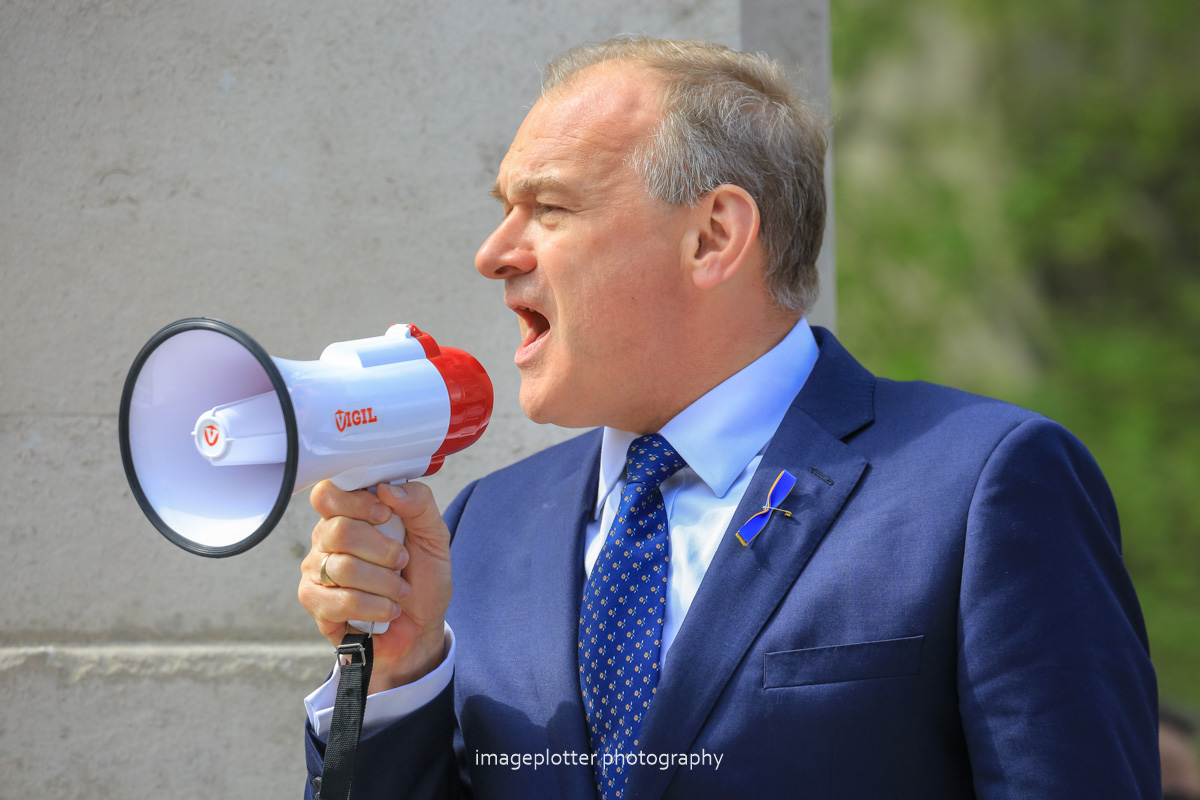 imageplotter's tweet photo. There was also a well attended protest by tenants, leaseholders &amp; others impacted to #EndTheCladdingScandal, supported by many MPs from across the political spectrum, just before Parly voting on the #BuildingSafetyBill . Hope they will see an improvement to their situation. https://t.co/gcyDntIMHb