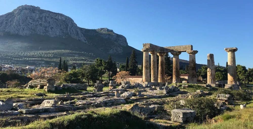 Geopizzza's tweet photo. Durante os anos de 500 - 323 aC a Grécia foi um palco de grande efervescência cultural.

📷 Templo de Afrodite, Corinto https://t.co/8wS5WaTWUC