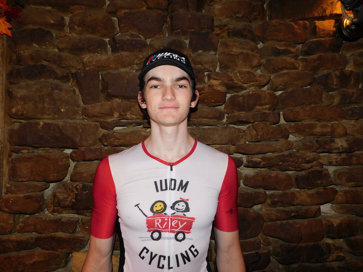 IUDMCycling's tweet photo. 4 riders. 200 laps. 1 day in April.
#Lil5 #Little500 #onedayinapril #IUDMCycling https://t.co/m4Pz46ZsRF
