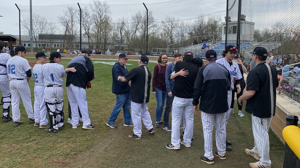 MLCHS_Athletics's tweet photo. Titan Baseball had the distinct privilege to honor Coach Gary Williams’s family for everything he did for our school and this program. Coach was a Shelby County grad and coached there for many years, we were blessed to honor him pregame against SCHS. #SCPSisFAMILY https://t.co/vORRW6V23p