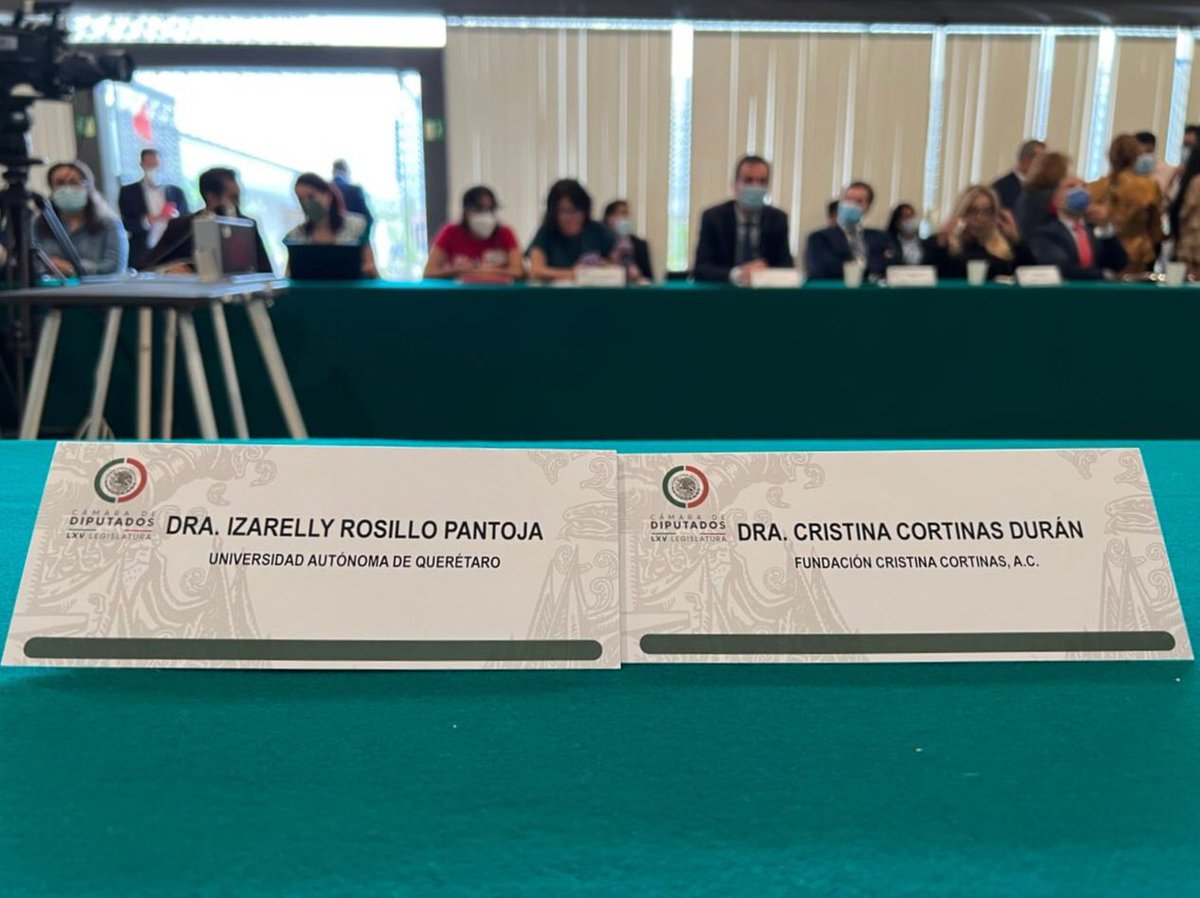 Acá estamos ya listas <a href="/IzarellyRosillo/">Izarelly Rosillo</a>, para participar en la 2a Audiencia pública sobre minutas con proyecto de decreto en materia de #EconomíaCircular y regulación de #plásticos de un solo uso.
<a href="/Mx_Diputados/">H. Cámara de Diputados</a>