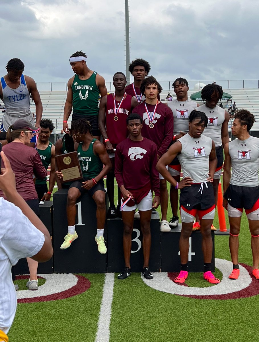 Yessir! Congrats to our 4X1 for placing 3rd at the Area meet! Big time competitors! #RFTD 🔥🏆
