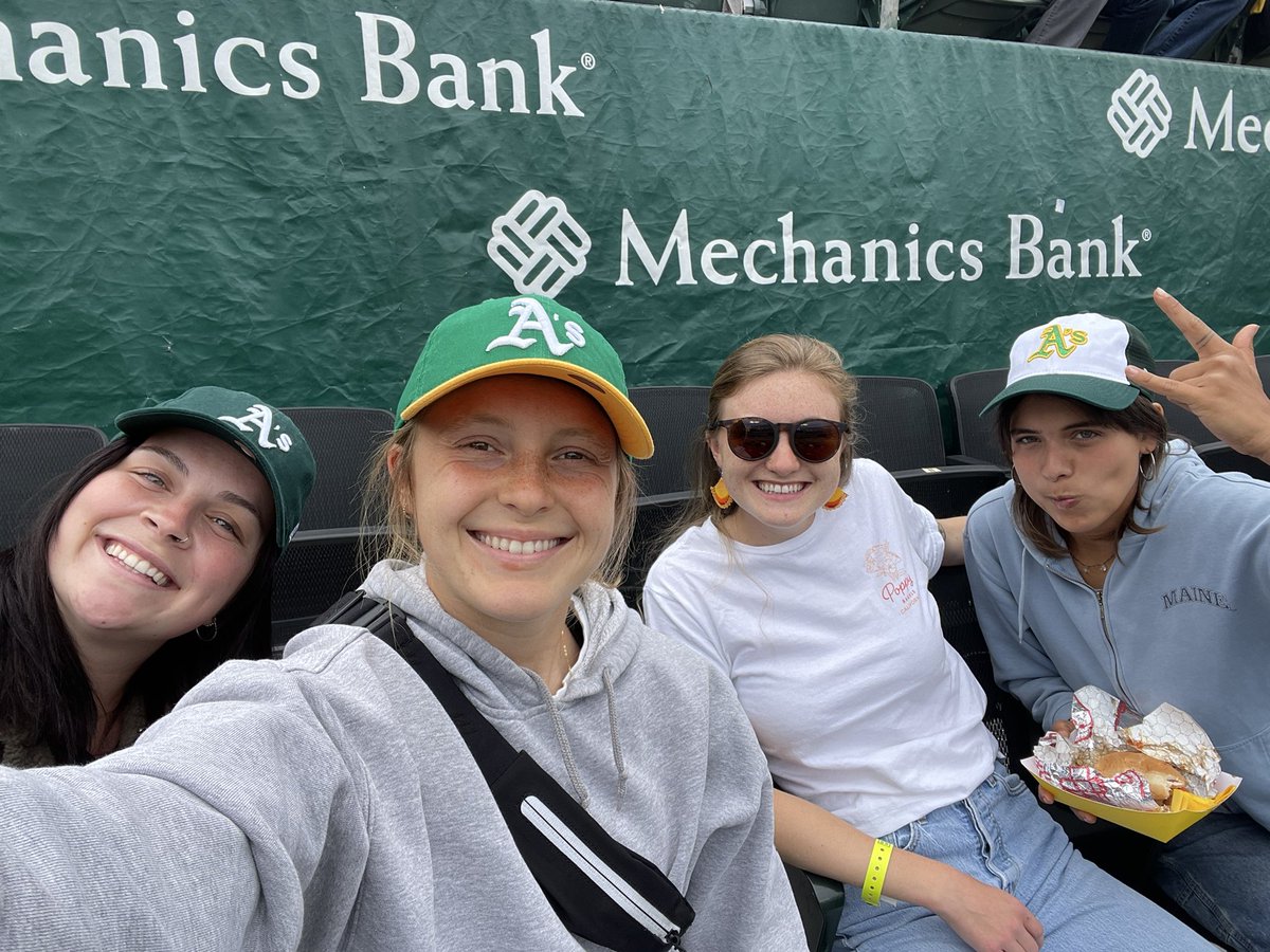 kwotus19's tweet photo. #holytoledo #oaklandathletics https://t.co/EedaFX17GJ