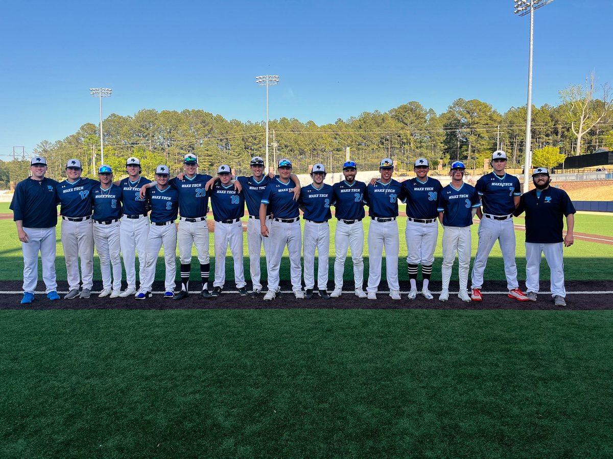 Today we recognized 14 sophomores playing their final home game in a #WakeTech uniform. This is a special group of young men and look forward to see where their paths lead! 🦅🎓