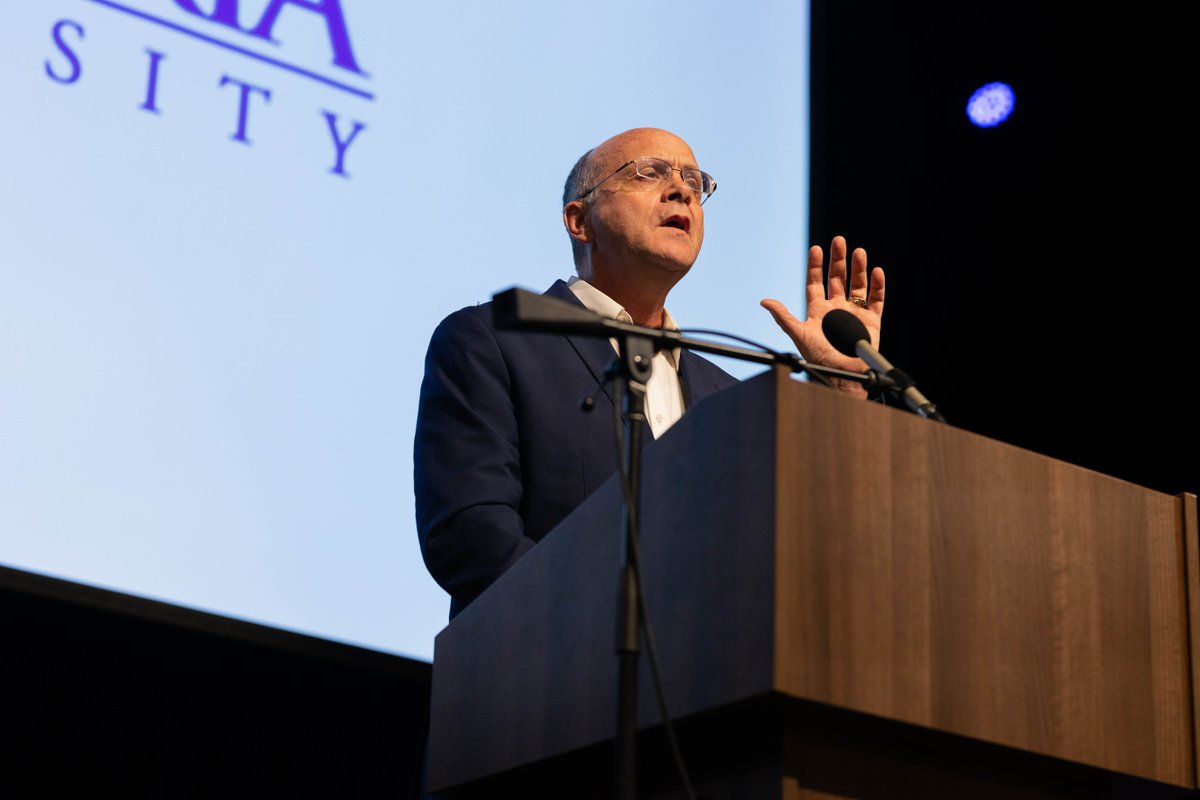 avemariauniv's tweet photo. "Teaching about Our Lady is a 'natural fit' at AMU. The community is an exceptional group of Catholic professionals dedicated to furthering the truth of what it means to be a true and faithful Catholic." - Dr. Mark Miravalle, Prof. of Mariology
#professorspotlight https://t.co/InSoUrviAT