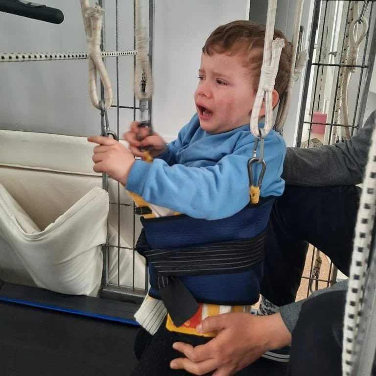 MEHMET AYAZ 33 AYLIK VE ADIM ATMADI 🥺
Dizinde yaraları olmadı koşup oynarken, hep daha büyüktü acıları..
Adını bile bilmediği makineler, testler ile büyüdü..

🇹🇷:TR64 0013 4000 0186 4041 6000 01
Alıcı: Halide Zeynep Sındıraç
Açıklama: Mehmet Ayaz 

#Secim #anneninsırrıdırcocuk