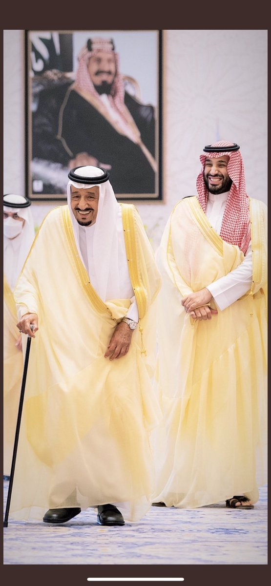 nsr9ns's tweet photo. اللهم في هاذي الأيام المُباركة ، ان تغفر للملك عبدالله .. الله يجعل عظامك للجنة الباردة ياحبيب الشعب
 #المكرمه_الملكيه اللهم احفط ملكنا سلمان ولي العهد ♥️🤲🏻يارب تجعلهم من قمه لقمه 🤲🏻 https://t.co/26Is5zu8HP