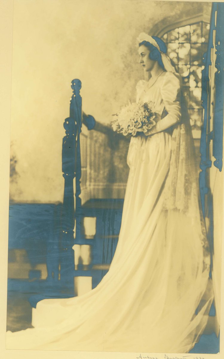 GrimsbyMuseum's tweet photo. #MuseumsOfNiagara #AllDressedUp #MuseumRumble
Wedding dress worn by Dorothy Jane Metcalf.
Grimsby, October 14, 1939
GM 2009.13.1 Dress
GM 2009.13.4 Photo https://t.co/5P8yvYCPq7