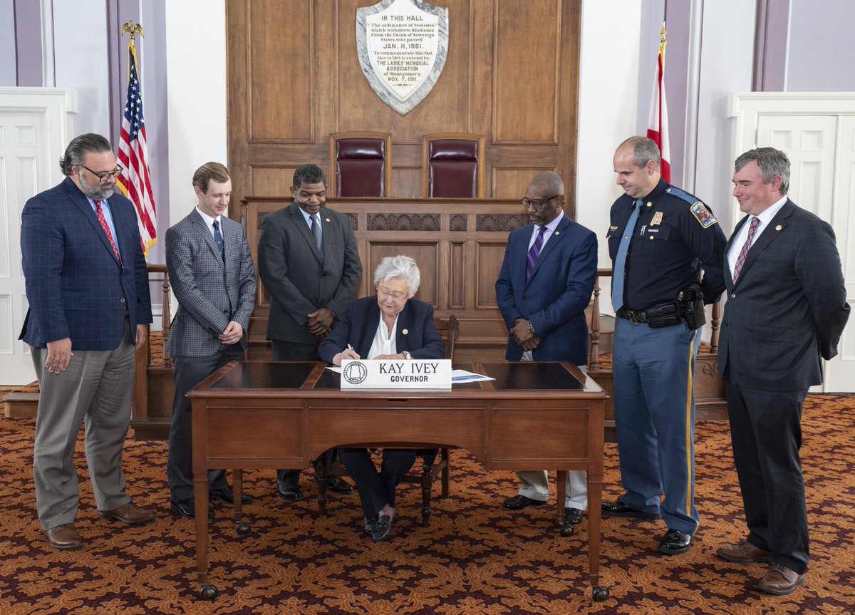 GovernorKayIvey's tweet photo. We had a great turnout for our ceremonial bill signing! Some of the bills included the Sgt. Nick Risner Act (HB 143), which supports our members of law enforcement, & HB 385, which makes it easier for our homeless youth to find employment. #alpolitics https://t.co/BB6NT8sJtU