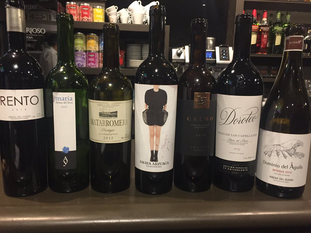 vinosyvinazos's tweet photo. Hoy catamos unos @doRibera 2015,con un claro ganador: #Rento. Después #Maria @AlonsodelYerro, #Prestigio de @Matarromera y #Amaya @BodegasArzuaga, muy igualados. Un poco más abajo #Calmo de #Legaris y ya de últimos #Dominiodeláguila y #Doroteo de #capellanes https://t.co/S1BVRHsxMx