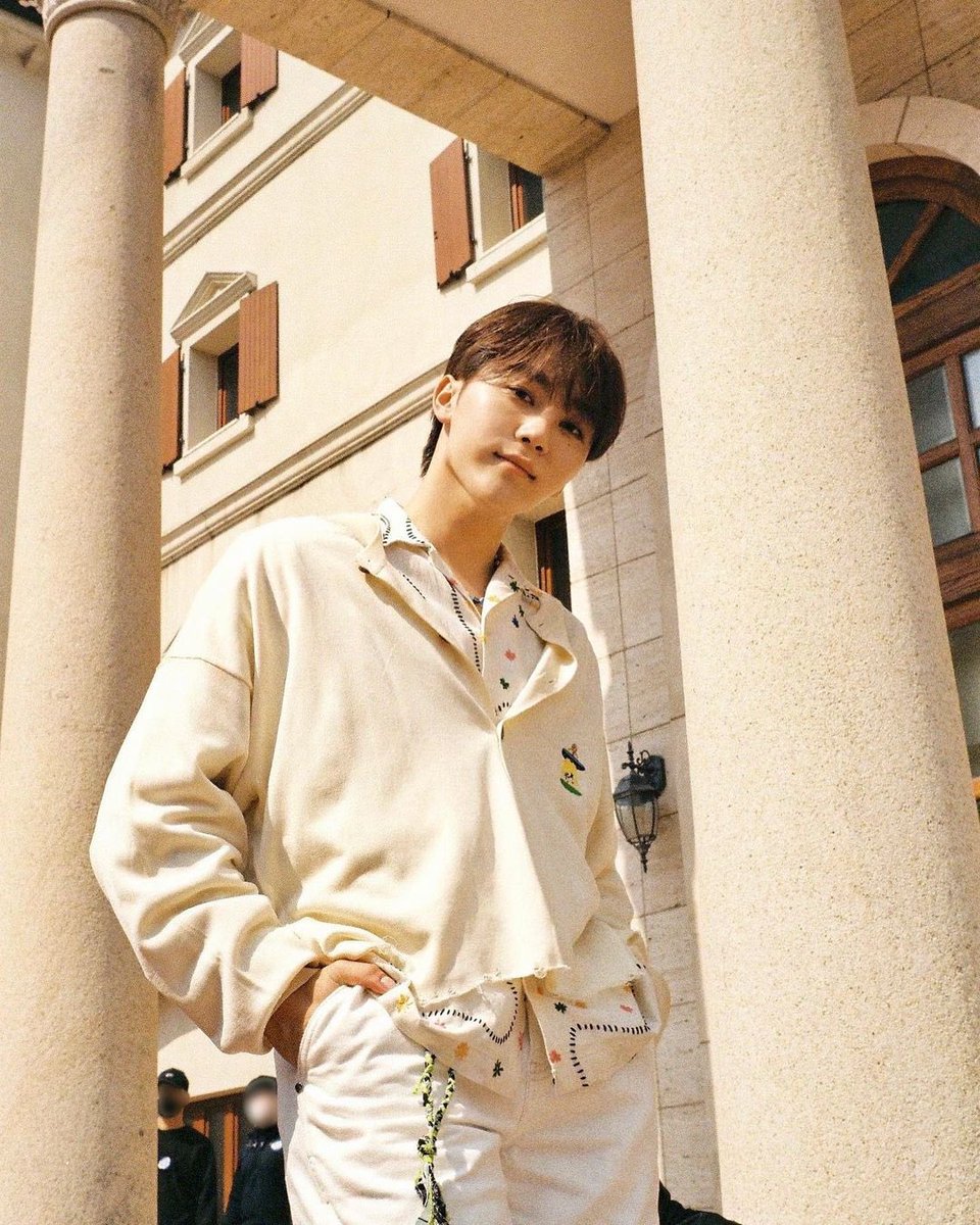 SeungKwanArg's tweet photo. [INSTAGRAM 220420]
Actualización de la cuenta oficial de #SeungKwan.

"Darl+ing🌻"

➡️ https://t.co/Yp7QcY1NqG

Cr.: pledis_boos
#SEVENTEEN #세븐틴 #승관 @pledis_17 
⚠️NO resubir contenido⚠️ https://t.co/tZvGhJH2Qm