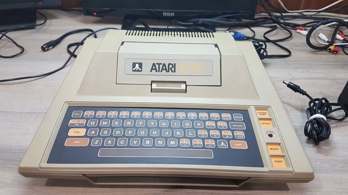 AndrewsTechBrk's tweet image. All fixed up, re-assembled, and cleaned. Now with a new slot sleeve and fixed cartridge door button. First of the Atari 8bit computer family to be added to the collection. Time to explore this old dog some more.
#retrocomputing #atari #ataricomputer #atari8bit #atari400