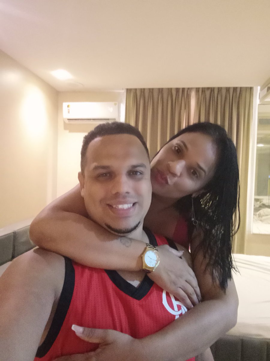 FofinhaaAndreia's tweet photo. Ao seu lado eu tenho vivido os melhores momentos da minha vida.
Obrigada por tanto. ❤
#amovc # https://t.co/dJJd3lvfJ2