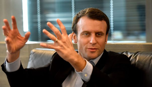 pillon_f's tweet photo. Same energy.

#gerardmajax #macron #debatmacronlepen https://t.co/NBo3qNb9rJ