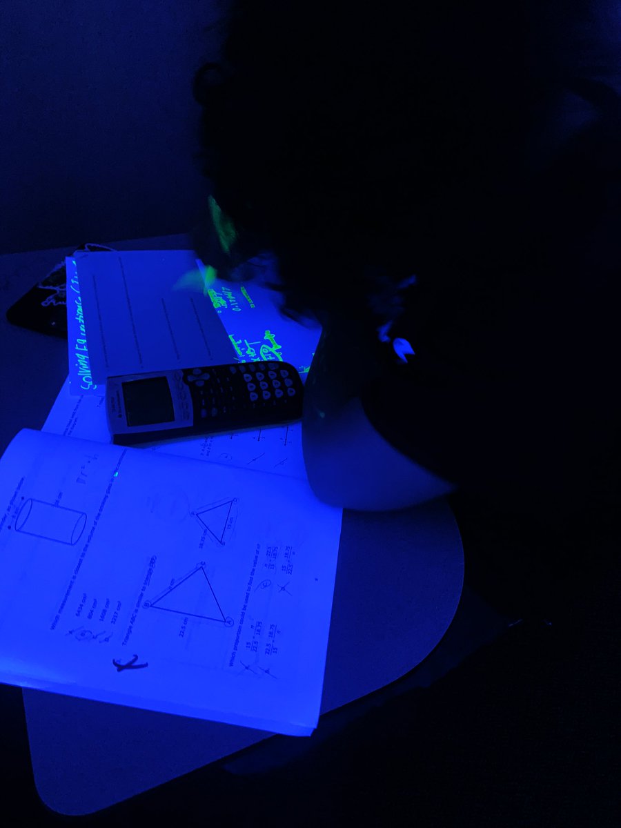AlexMeyer1206's tweet photo. STAAR ⭐️ REVIEW is looking neon bright in Mrs. Harper’s Classroom! Her students were so engaged by all their work & strategies glowing. #EngagingMath #FunMath #EveryDayEveryKnight @kahlams @cfisdmath @Denishia_Nick @virgil_maddox @marilynharper63 https://t.co/Frc7OMD3aK