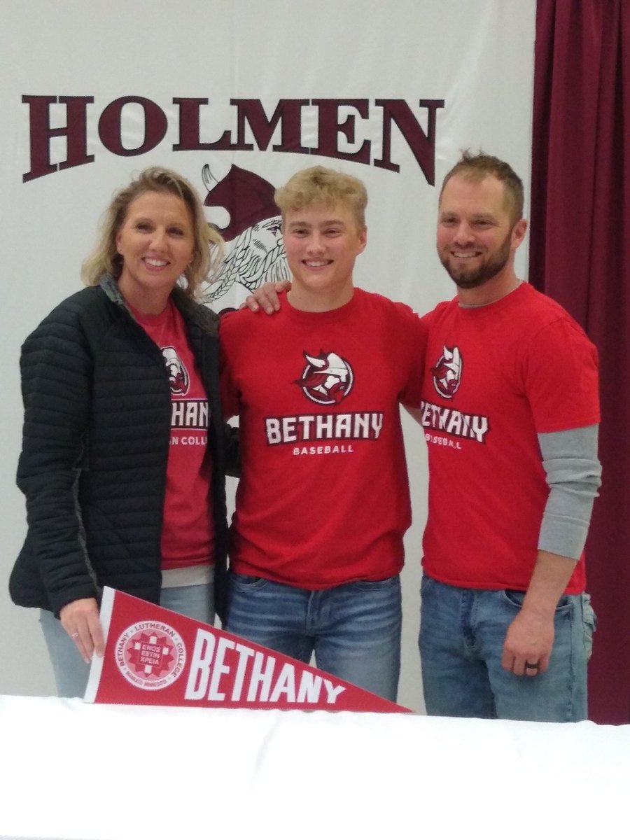 Holmen Baseball tweet media