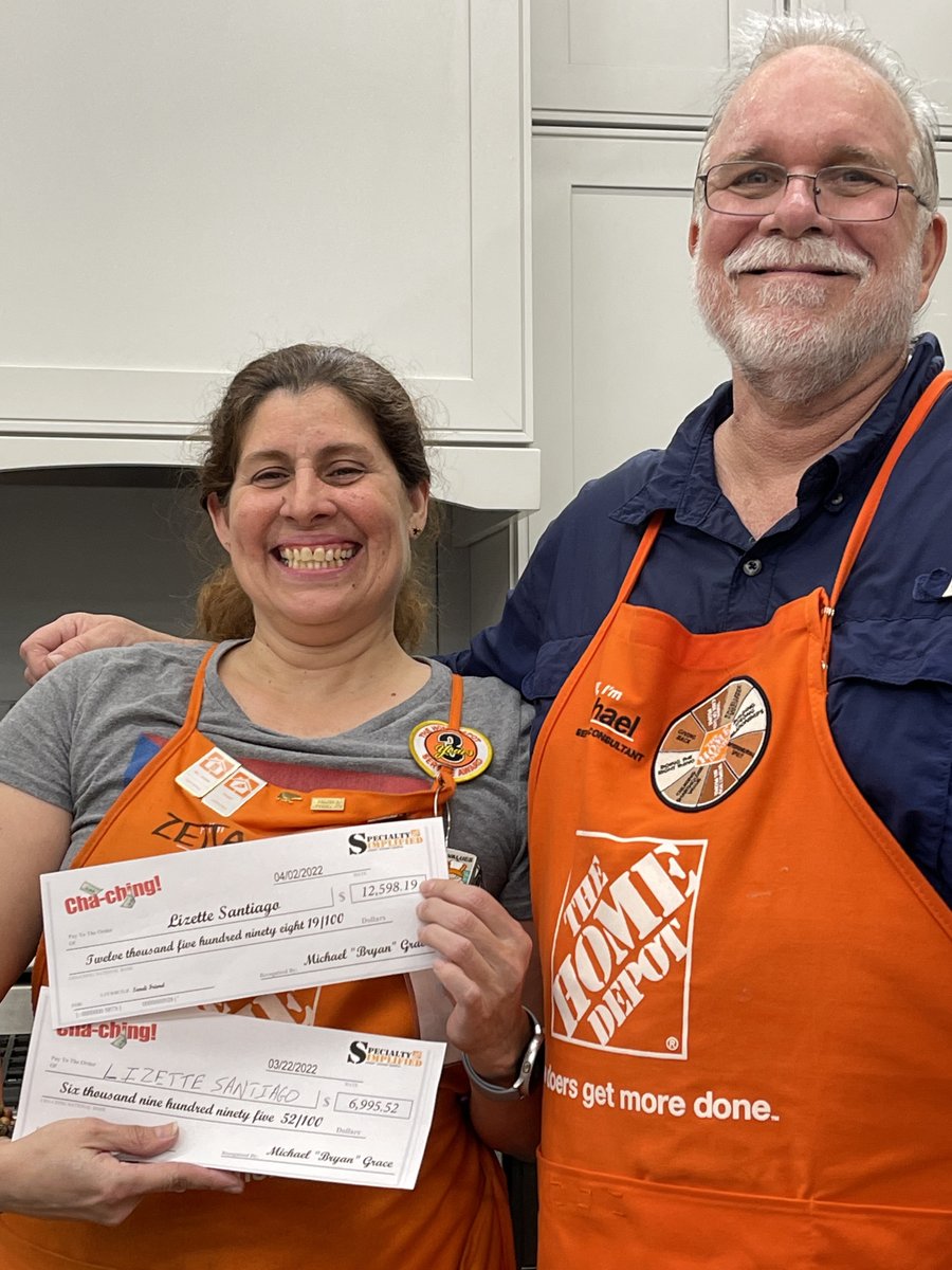 THD_HSPS_Kat's tweet photo. The #HDIS @HomeDepot for #HomeServices, Michael (Bryan) Grace (Senior Design Consultant - Ext), is presenting his #productknowledge about #windows to fellow associates #Store0504 #Lakeline in #ATX!  He honored Zetta (Millworks) for making appts for him! https://t.co/o27VJgTjJ5