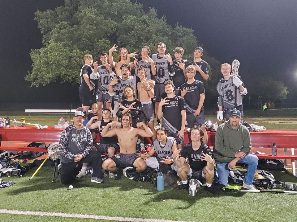LeanderRaiders's tweet photo. First round win. Now onto the championship game. https://t.co/LzDkfsxQi7