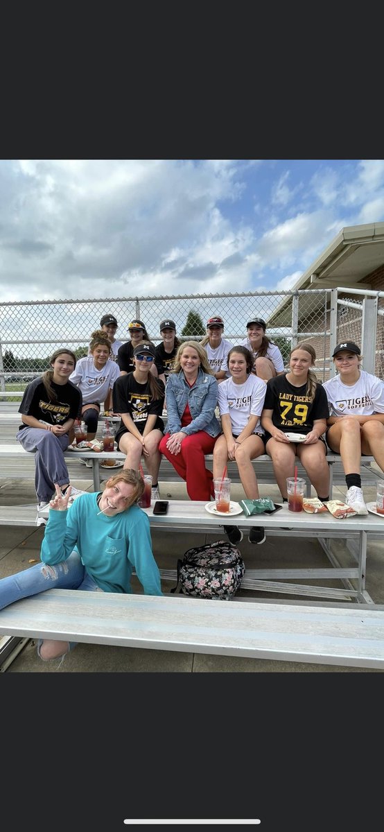 Thanks FBC Malakoff and Monica Gaddis for the message and food!