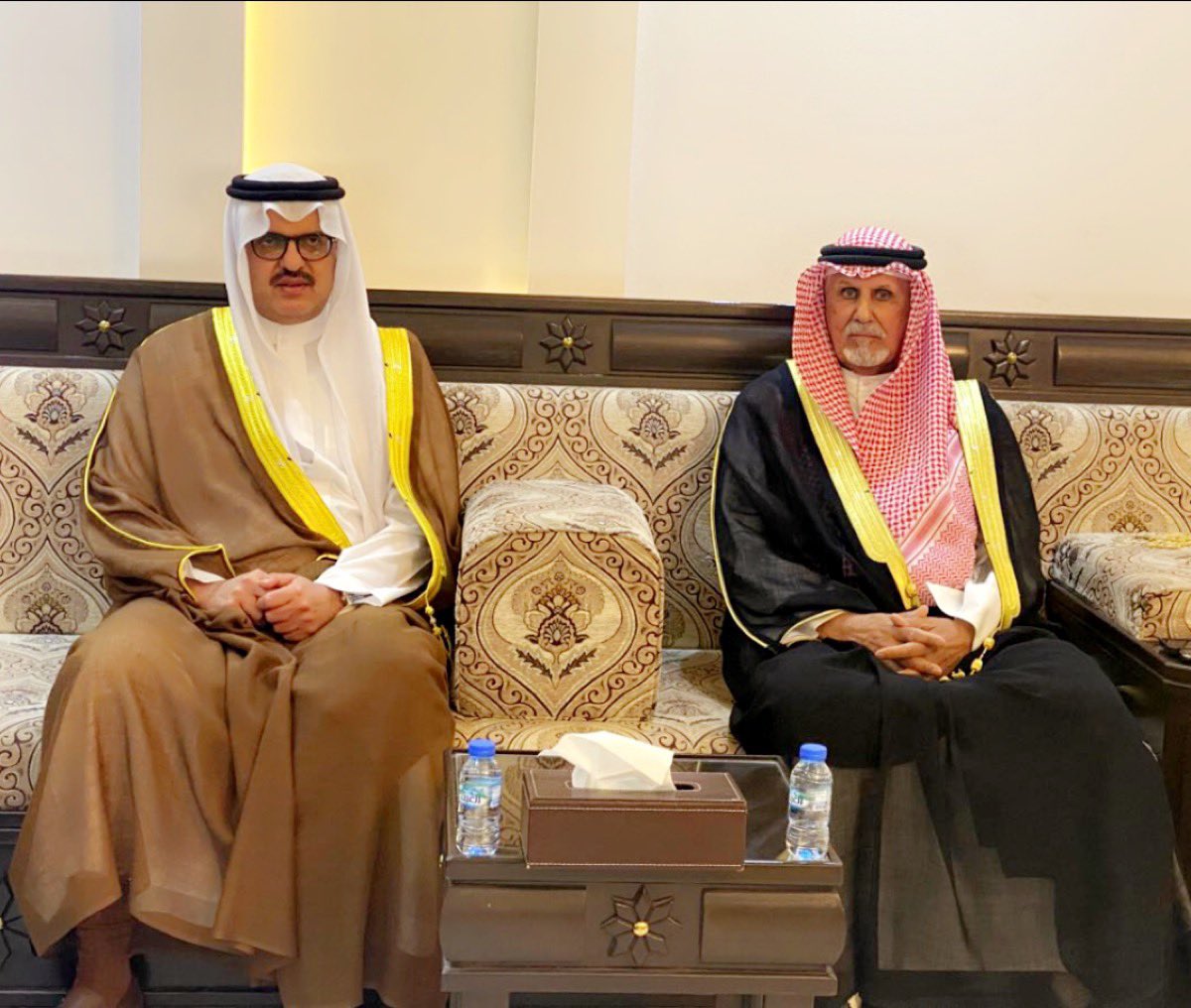 📸

جانب
من زيارة السفير السعودي في الكويت صاحب السمو الأمير 
سلطان بن سعد آل سعود 
  لديوان الشيخ وبدان ابن سويط 

<a href="/SultanSKAlSaud/">سلطان بن سعد بن خالد آل سعود</a> 
<a href="/Ibn_suwait/">رومي ابن سويط</a>