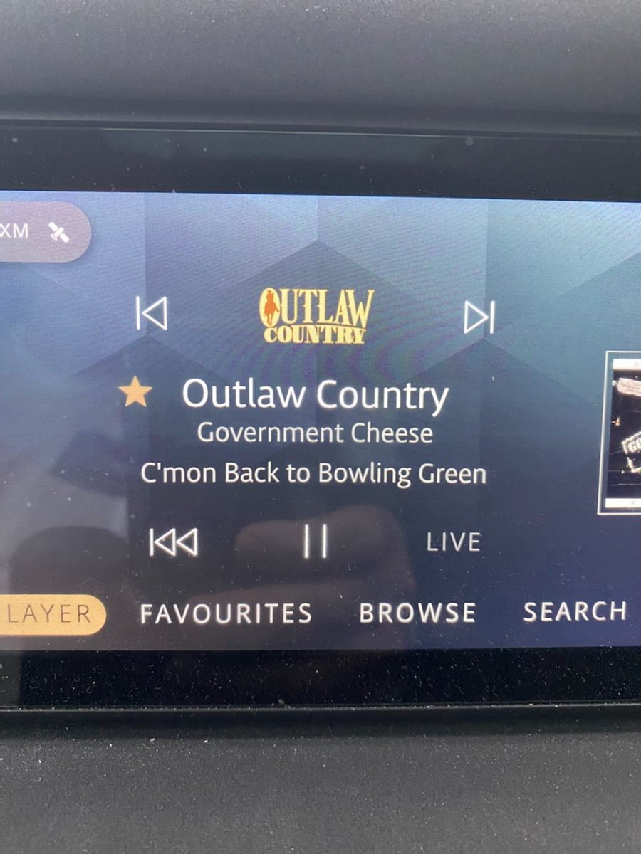 "Let's go to Luckenbach, Texas with Waylon and Willie and the Cheese boys"

Come see your favorite Outlaw Country band play The Basement East Nashville this Saturday! Thanks SiriusXM Radio for serving up a slice of Cheese

Tickets are still available: tinyurl.com/yxd7zbdt